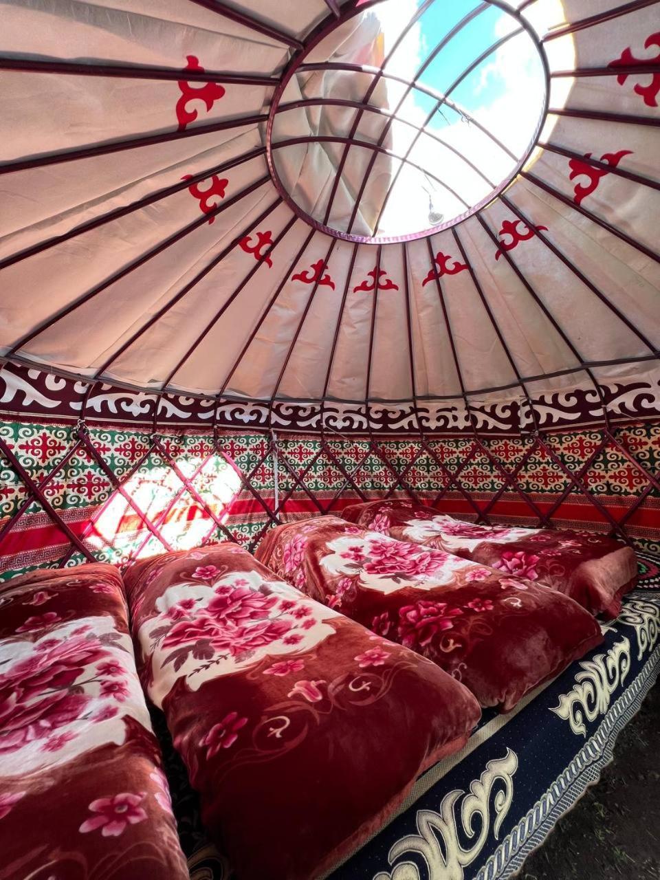 Ethno Yurt Camp Arashan Mineral'nyy Istochnik Mineral'nyy Istochnik Altyn-Arasan 외부 사진